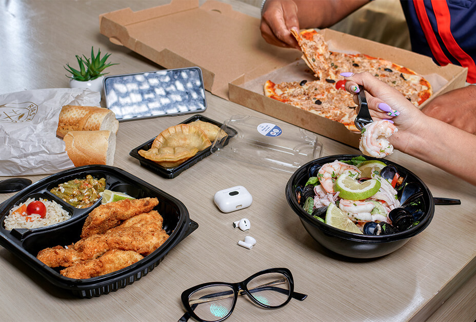 repas déjeuner d'équipe préparé par repas med votre traiteur entreprise à nabeul et hammamet