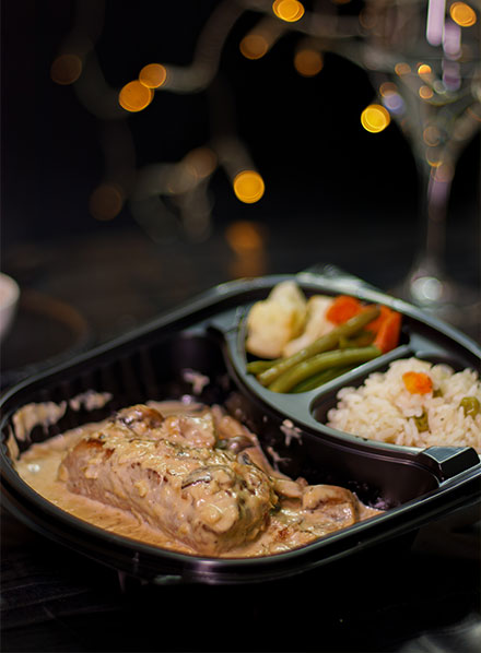 Pourquoi-choisir-Repas-Med-pour-commander-votre-diner-de-Réveillon-au-bureau