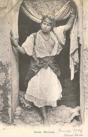La femme moresque et le plat de nwaser qui porte bonheur